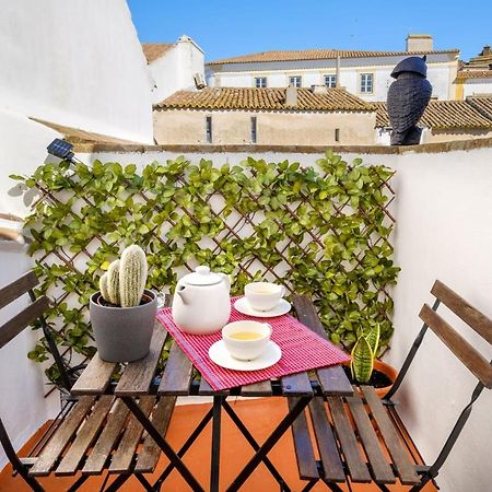 Almoura Giraldo Centro Historico Apartment Evora Exterior photo